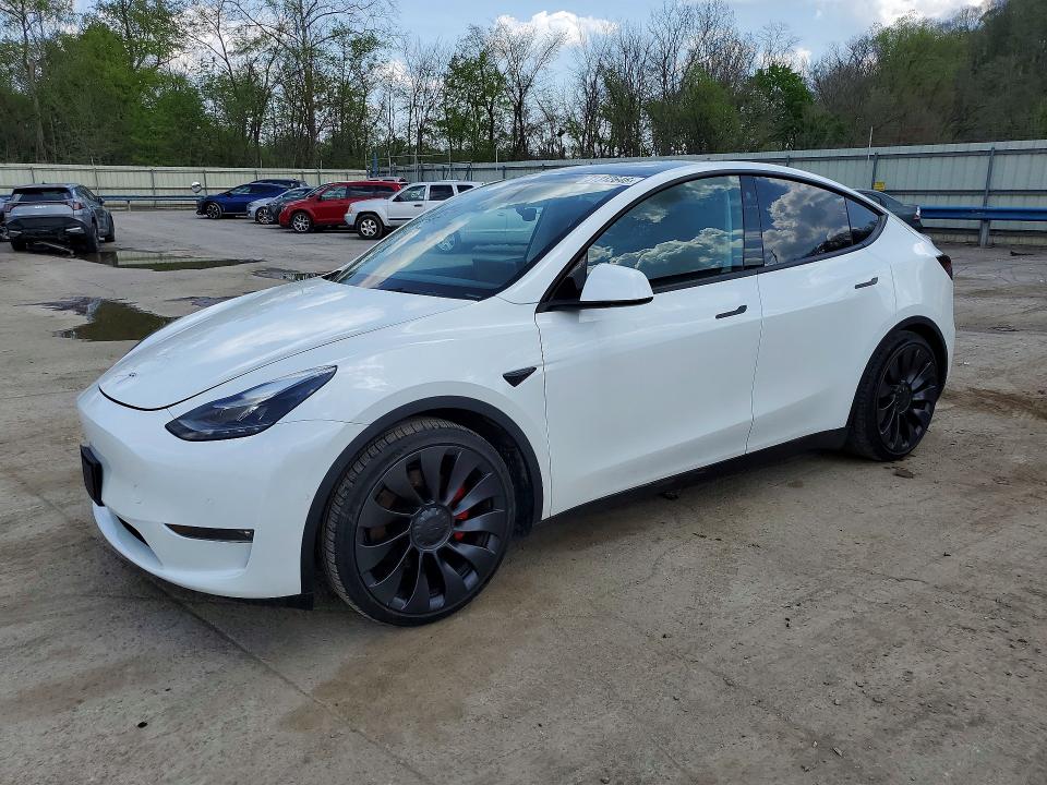 2022 Tesla Model Y მანქანა იყიდება აუქციონზე, vin: 7SAYGDEF7NF464580, აუქციონის ნომერი: 51312646