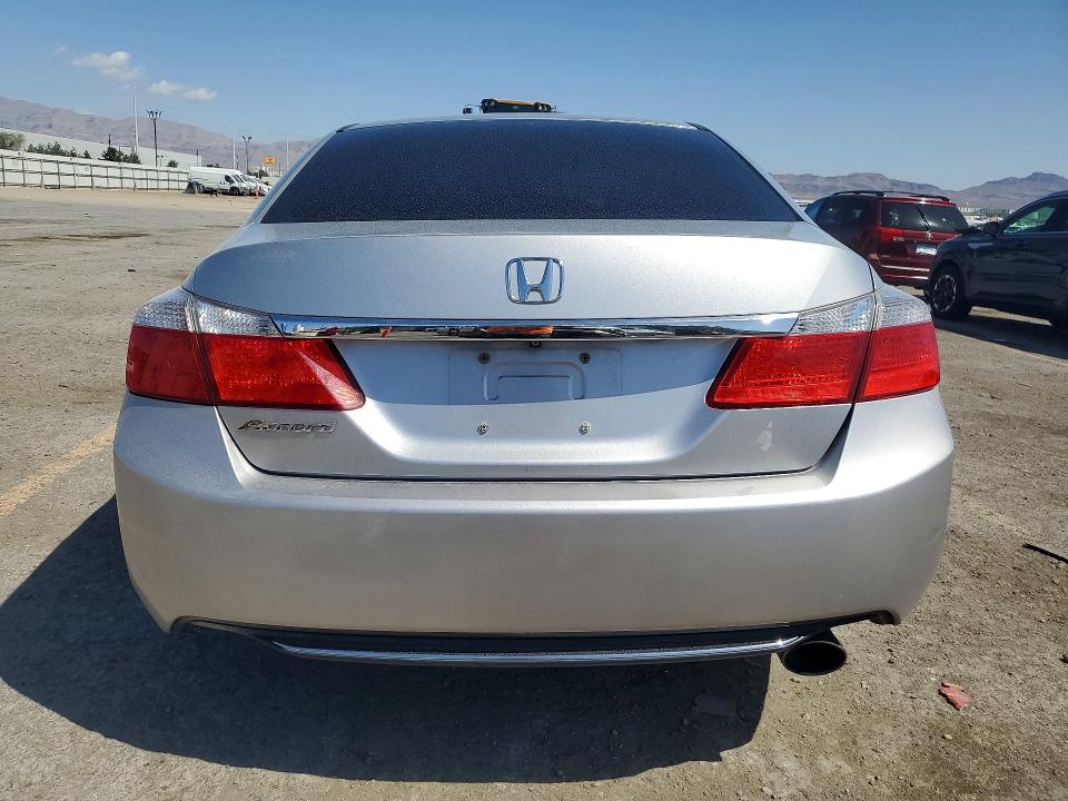 Продаж на аукціоні авто 2015 Honda Accord, vin: 1HGCR2F77FA122524, номер лоту: 51209116