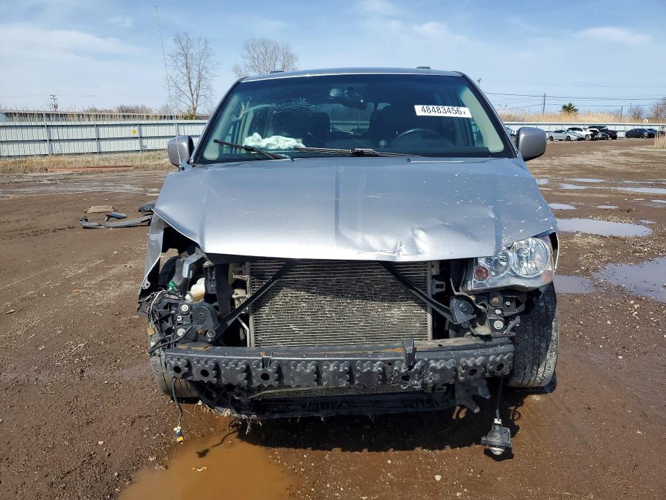 Продажа на аукционе авто 2015 Chrysler Town & Country, vin: 2C4RC1BG1FR595731, номер лота: 48483456