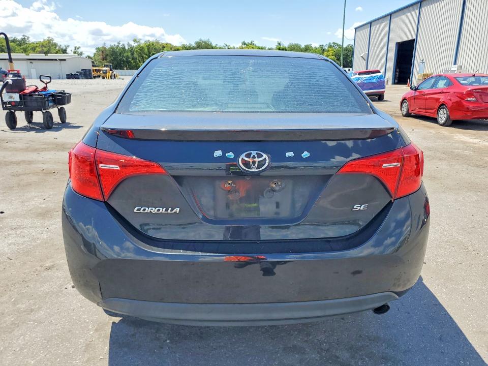 Aukcja sprzedaży 2018 Toyota Corolla, vin: 5YFBURHE6JP817918, numer aukcji: 50686206