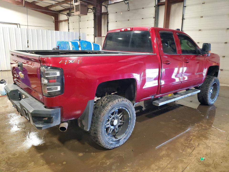 Продаж на аукціоні авто 2018 Chevrolet Silverado, vin: 1GCVKREC5JZ363611, номер лоту: 55562196