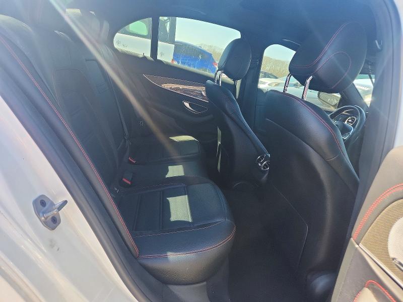 48837456 :رقم المزاد ، WDDZF6EB2JA477341 vin ، 2018 Mercedes-benz E مزاد بيع