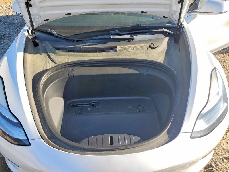 Auction sale of the 2020 Tesla Model 3, vin: 5YJ3E1EA8LF660220, lot number: 48869236