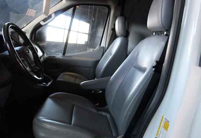 51853406 :رقم المزاد ، 1FTYR3XM0KKB25445 vin ، 2019 Ford Transit مزاد بيع