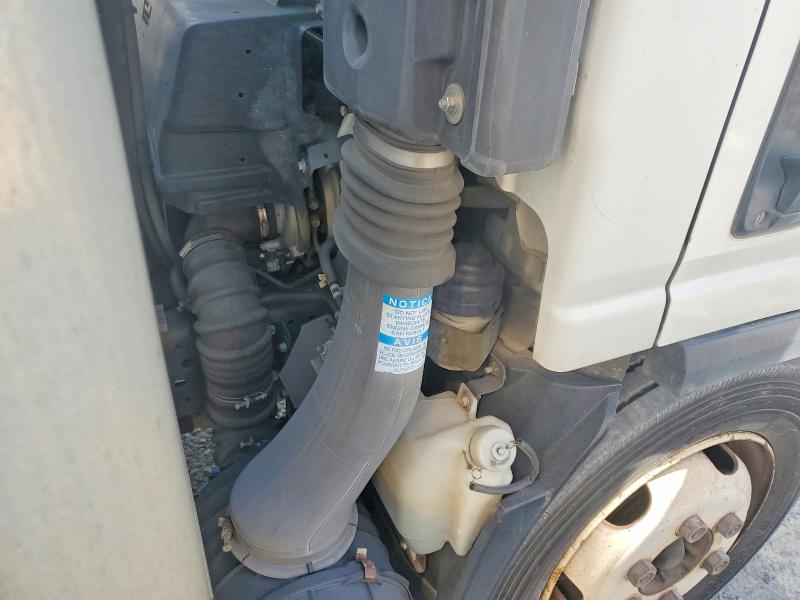 49499626 :رقم المزاد ، JALE5W164G7900557 vin ، 2016 Isuzu Nqr مزاد بيع