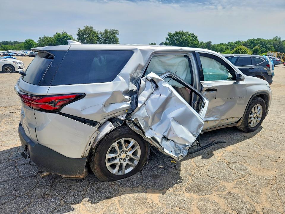2022 Chevrolet Traverse მანქანა იყიდება აუქციონზე, vin: 1GNEVFKWXNJ131134, აუქციონის ნომერი: 50656366