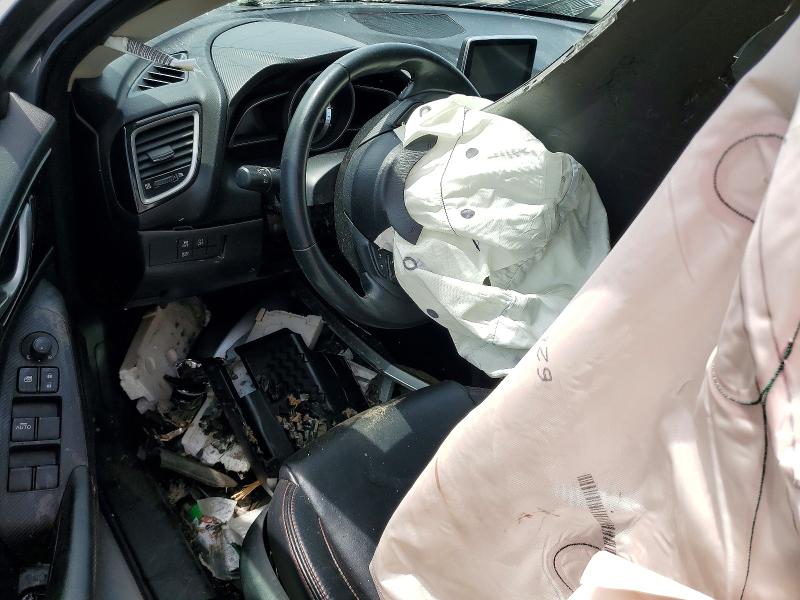 52048586 :رقم المزاد ، 3MZBM1M78FM187047 vin ، 2015 Mazda 3 مزاد بيع