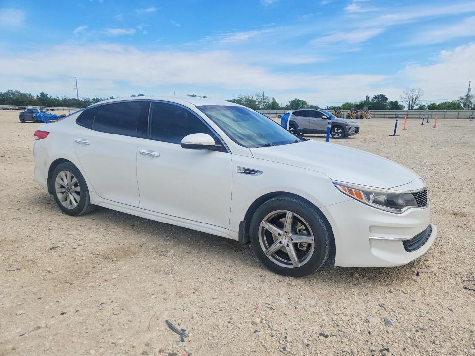 2018 Kia Optima მანქანა იყიდება აუქციონზე, vin: 5XXGU4L35JG247255, აუქციონის ნომერი: 49117496
