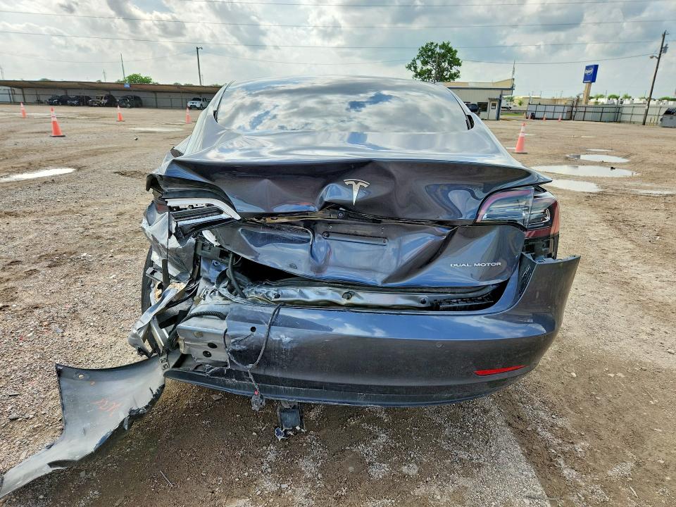 49672266 :رقم المزاد ، 5YJ3E1EB2NF269656 vin ، 2022 Tesla Model 3 مزاد بيع