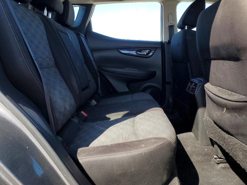 49135116 :رقم المزاد ، JN1BJ1CR3JW283131 vin ، 2018 Nissan Rogue Sport مزاد بيع