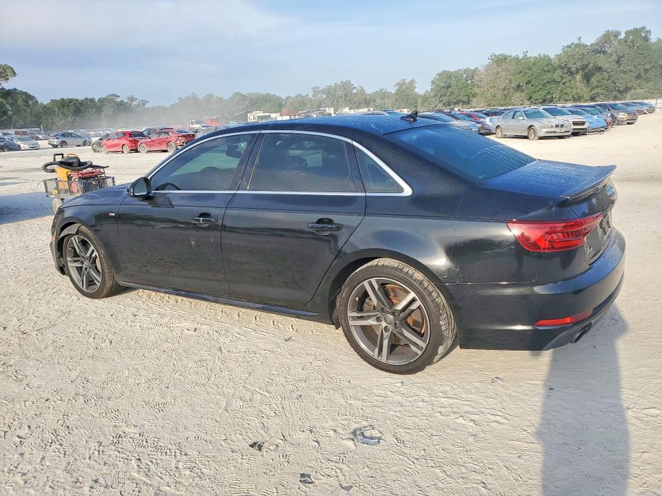 Продаж на аукціоні авто 2018 Audi A4, vin: WAUENBF46JN016931, номер лоту: 51659196