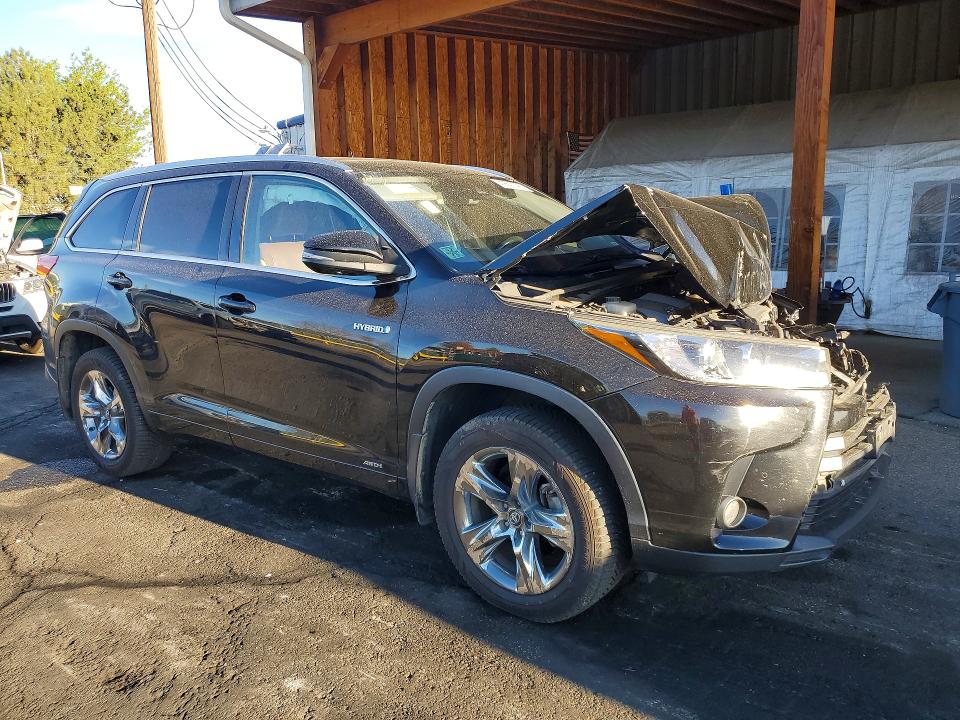 2018 Toyota Highlander Hybrid მანქანა იყიდება აუქციონზე, vin: 5TDDGRFH0JS039832, აუქციონის ნომერი: 49647096