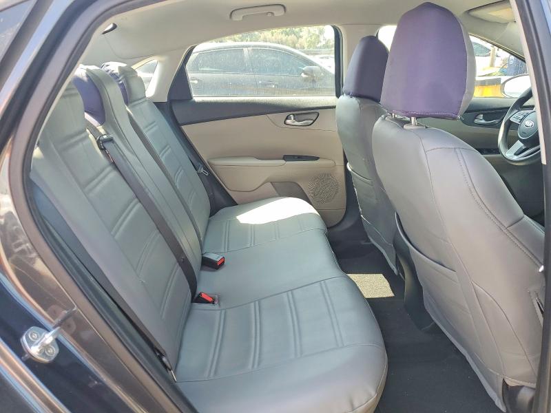 51896716 :رقم المزاد ، 3KPF24AD4KE138048 vin ، 2019 Kia Forte مزاد بيع
