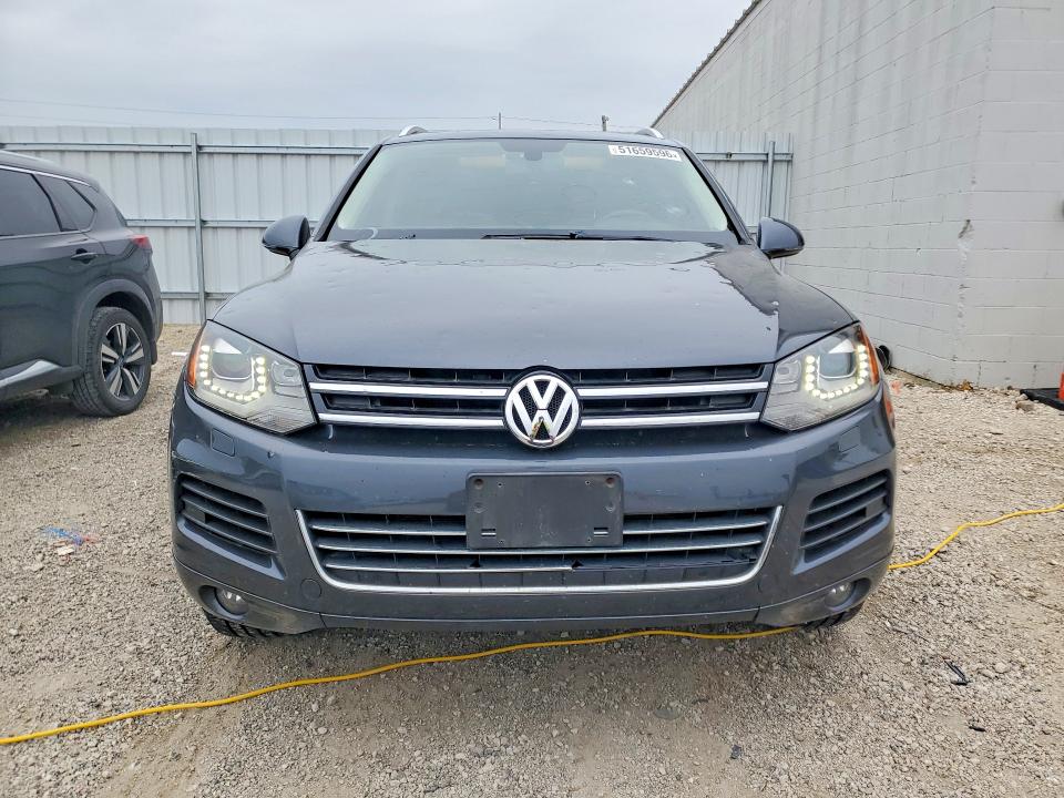 Auction sale of the 2013 Volkswagen Touareg, vin: WVGEP9BP9DD012836, lot number: 51659596