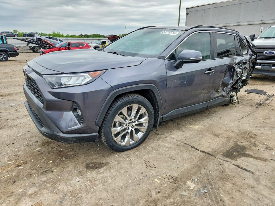 Auction sale of the 2020 Toyota Rav4, vin: 2T3C1RFV9LW095952, lot number: 51212716