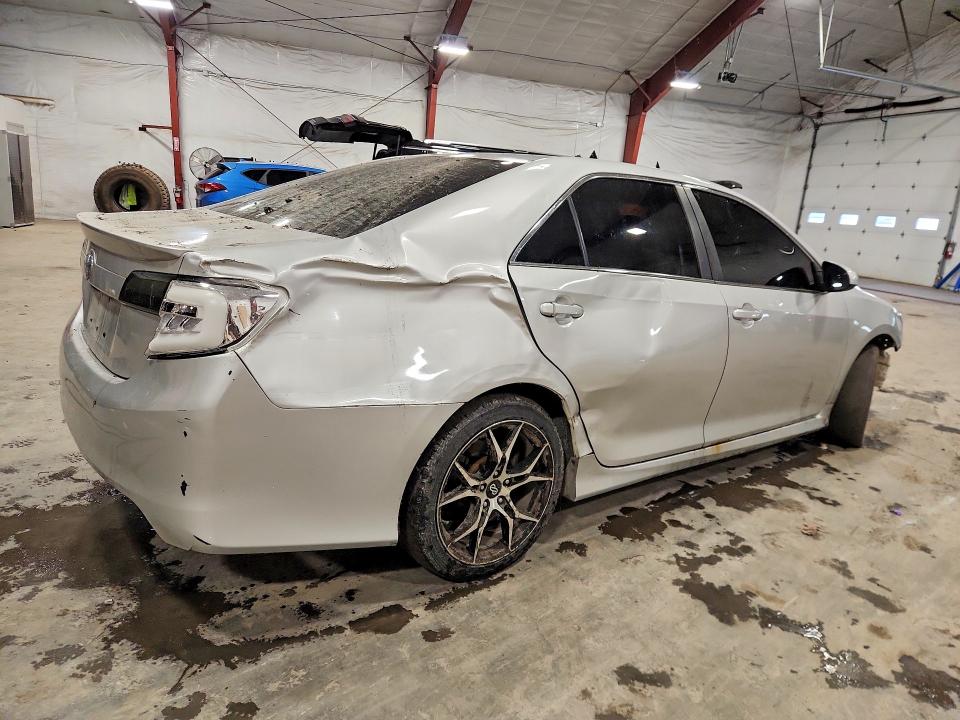 Продаж на аукціоні авто 2014 Toyota Camry, vin: 4T1BF1FK9EU739580, номер лоту: 49052916