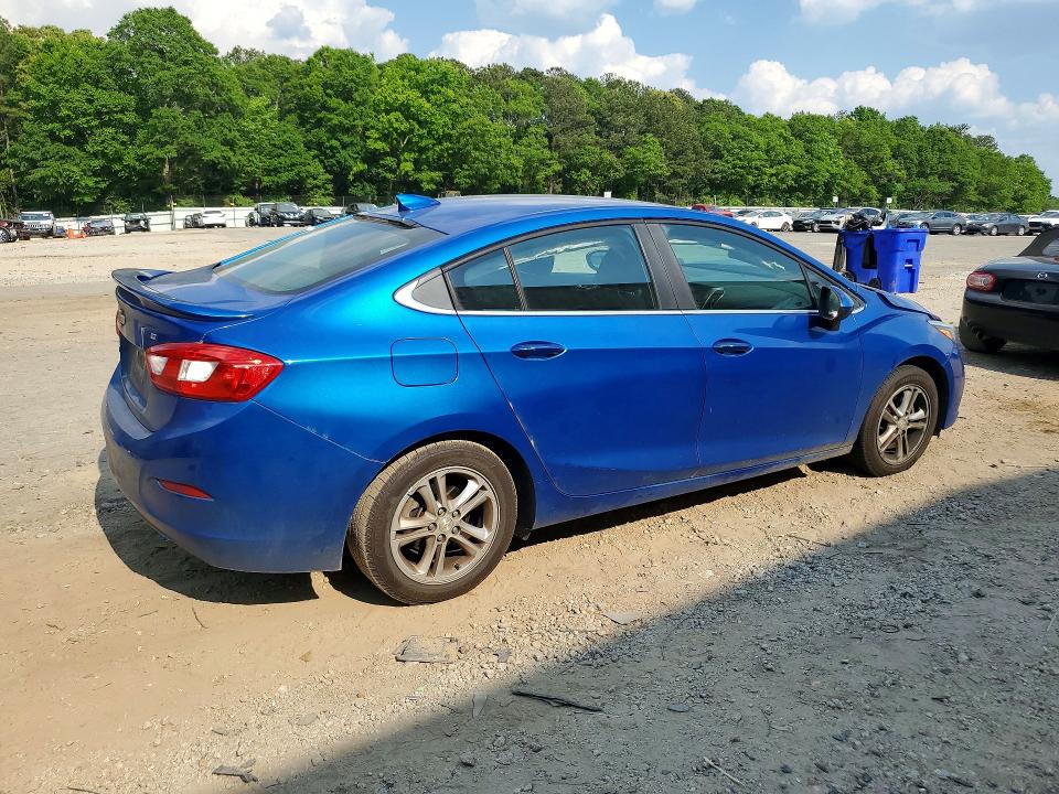 2017 Chevrolet Cruze მანქანა იყიდება აუქციონზე, vin: 1G1BE5SM4H7216307, აუქციონის ნომერი: 51247856