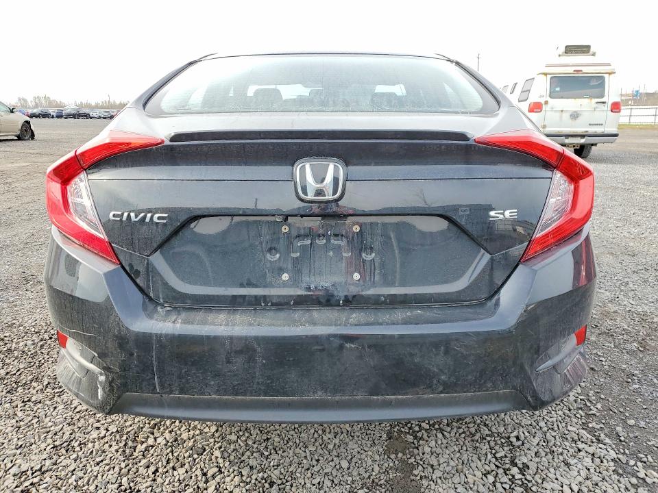 48072256 :رقم المزاد ، 2HGFC2F60JH022359 vin ، 2018 Honda Civic مزاد بيع