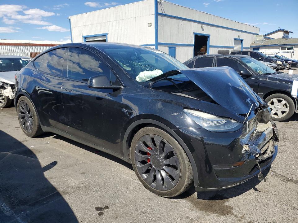 51814306 :رقم المزاد ، 5YJYGDEF7LF014096 vin ، 2020 Tesla Model Y مزاد بيع