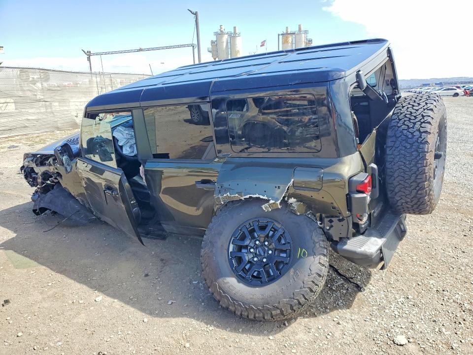 Продажа на аукционе авто 2025 Ford Bronco, vin: 1FMEE0RR9SLA77553, номер лота: 51484576