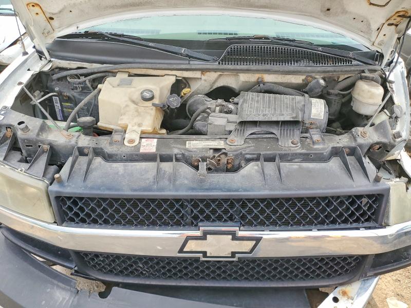 49219606 :رقم المزاد ، 1GBHG31UX51261093 vin ، 2005 Chevrolet Express مزاد بيع
