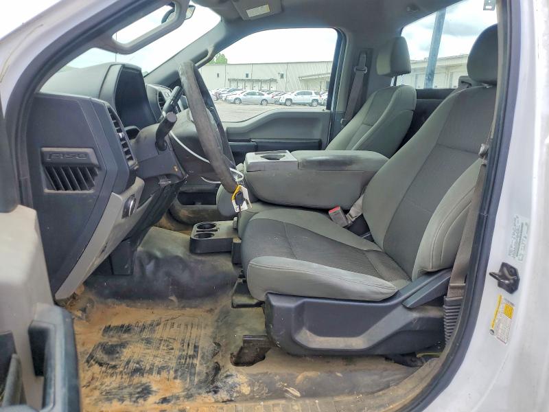 49945946 :رقم المزاد ، 1FTMF1CPXGKF43322 vin ، 2016 Ford F150 مزاد بيع