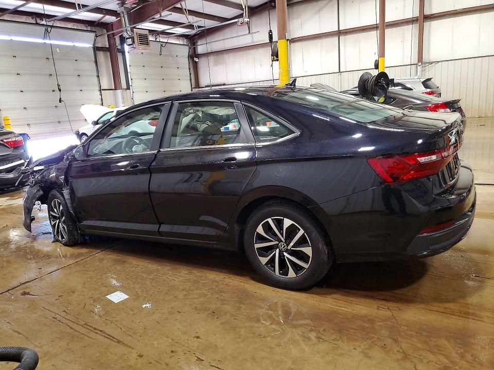 50261126 :رقم المزاد ، 3VW5X7BUXSM110495 vin ، 2025 Volkswagen Jetta مزاد بيع