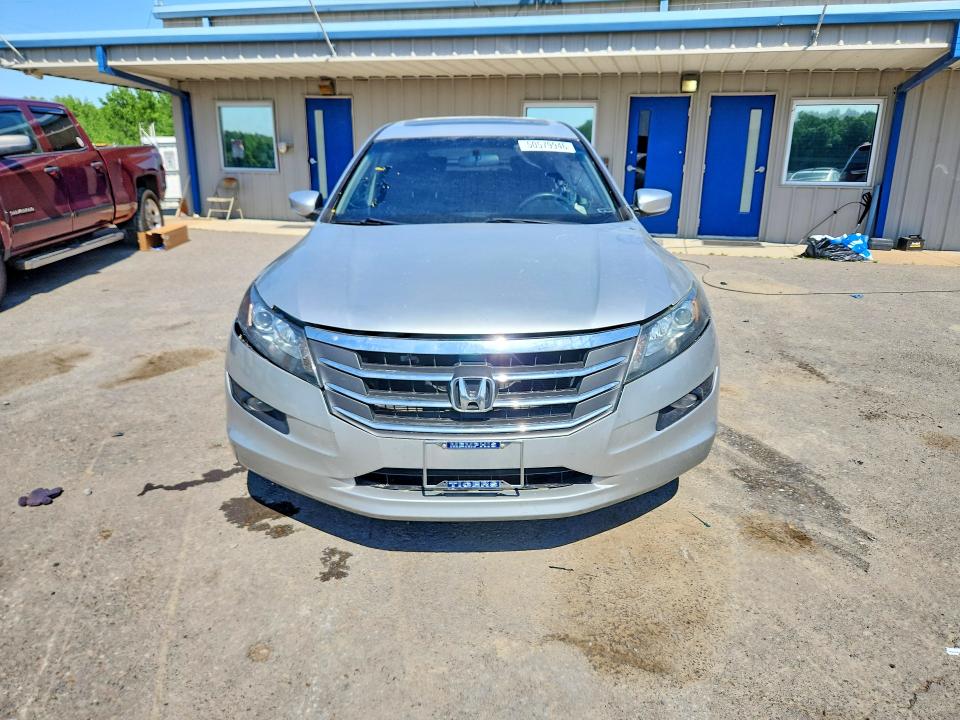 50579946 :رقم المزاد ، 5J6TF1H3XBL002219 vin ، 2011 Honda Accord Crosstour مزاد بيع