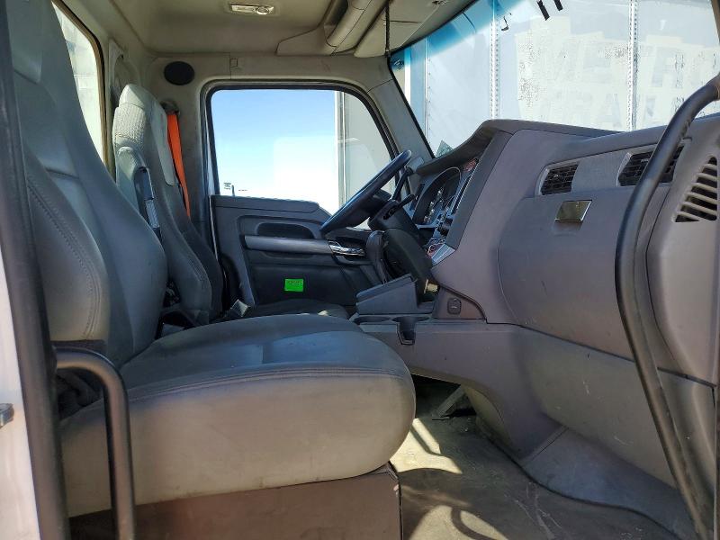 50610396 :رقم المزاد ، 1XKYA48X1EJ402320 vin ، 2014 Kenworth T680 مزاد بيع