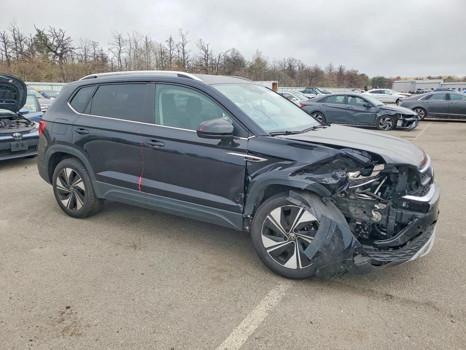 Продажа на аукционе авто 2023 Volkswagen Taos, vin: 3VVUX7B22PM370671, номер лота: 50919116