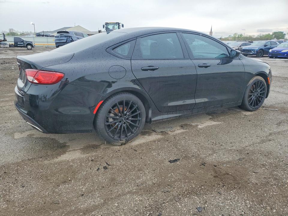 50396776 :رقم المزاد ، 1C3CCCDG2FN512100 vin ، 2015 Chrysler 200 مزاد بيع