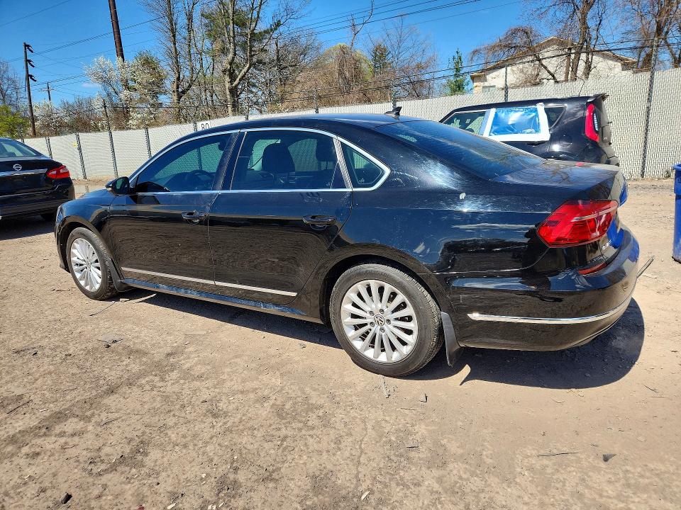 2016 Volkswagen Passat მანქანა იყიდება აუქციონზე, vin: 1VWBT7A31GC065284, აუქციონის ნომერი: 49150616