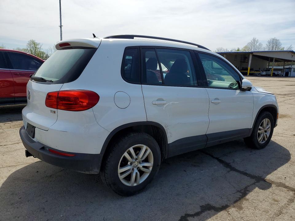 Продажа на аукционе авто 2016 Volkswagen Tiguan, vin: WVGAV7AX3GW607233, номер лота: 51127646
