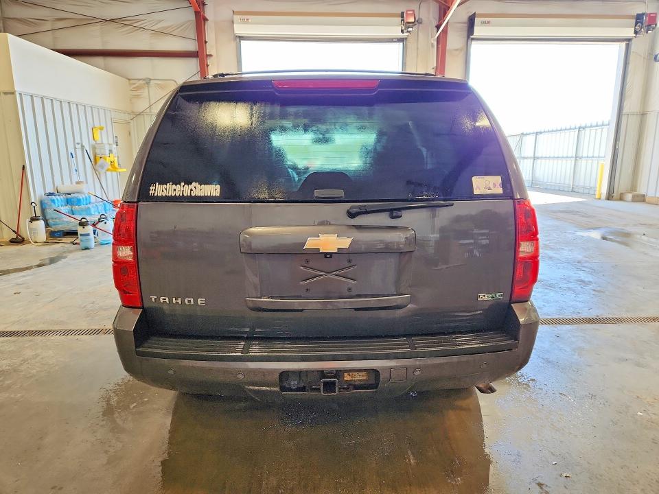 51502186 :رقم المزاد ، 1GNSKBE08BR107875 vin ، 2011 Chevrolet Tahoe مزاد بيع