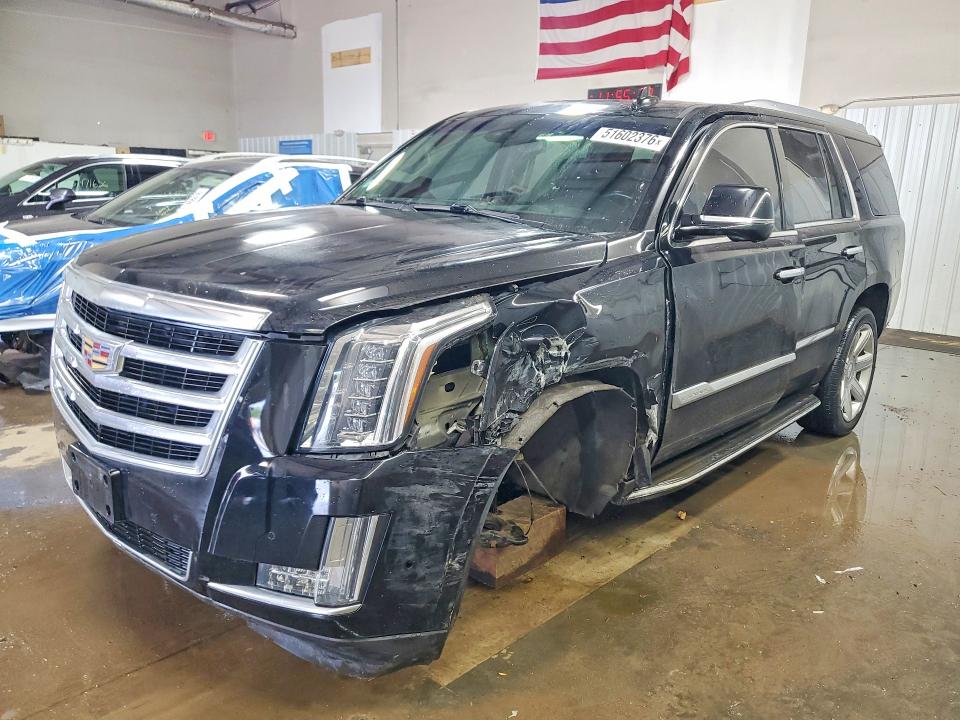 Продажа на аукционе авто 2017 Cadillac Escalade, vin: 1GYS4BKJ4HR350604, номер лота: 51602376