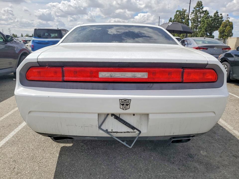 2013 Dodge Challenger მანქანა იყიდება აუქციონზე, vin: 2C3CDYAG4DH693821, აუქციონის ნომერი: 50086656