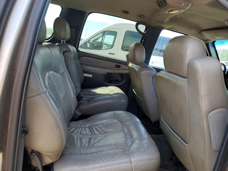 2001 Chevrolet Suburban მანქანა იყიდება აუქციონზე, vin: 3GNEC16T51G107232, აუქციონის ნომერი: 48916146