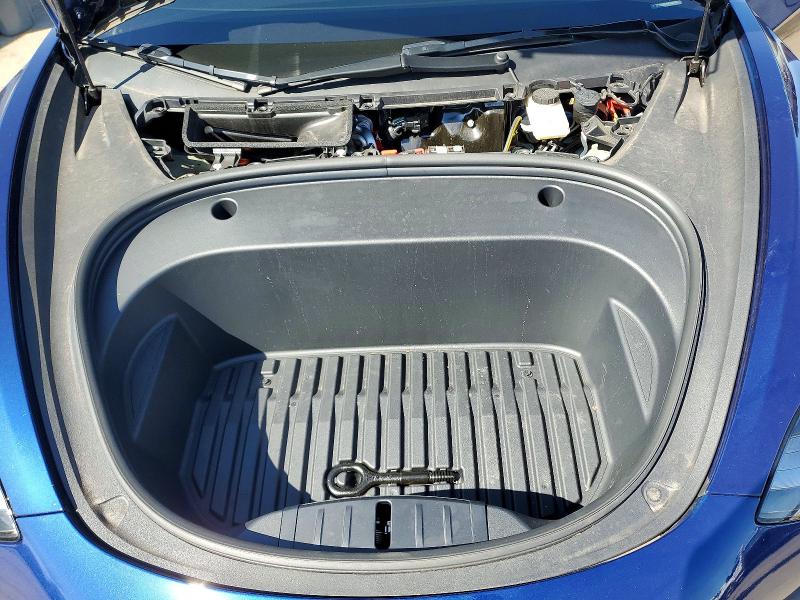 Продажа на аукционе авто 2023 Tesla Model 3, vin: 5YJ3E1EAXPF687764, номер лота: 49112116