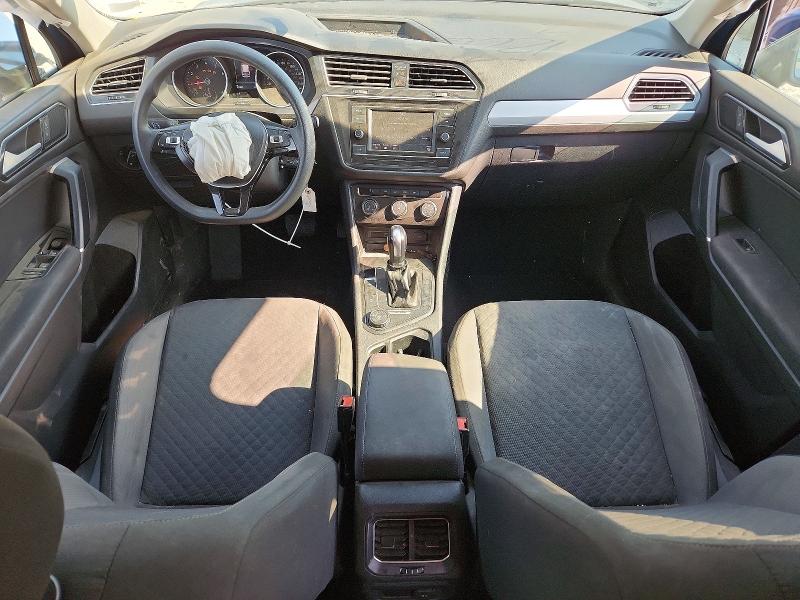 Продажа на аукционе авто 2018 Volkswagen Tiguan, vin: 3VV0B7AX8JM018454, номер лота: 49396126