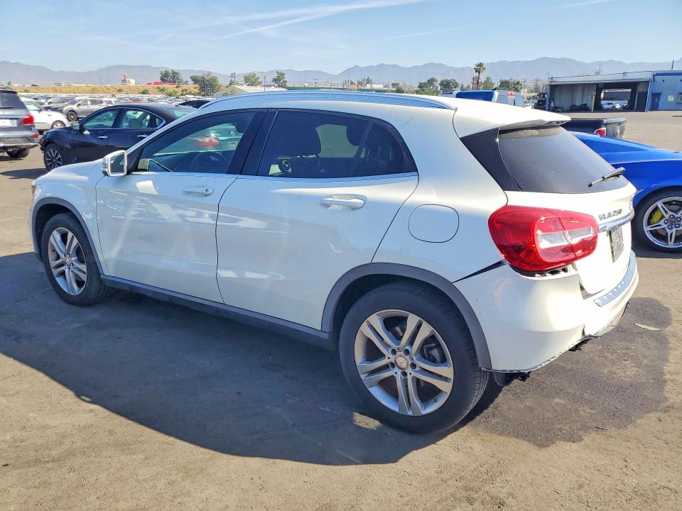 Продажа на аукционе авто 2017 Mercedes-benz Gla, vin: WDCTG4EB1HJ355236, номер лота: 49028106