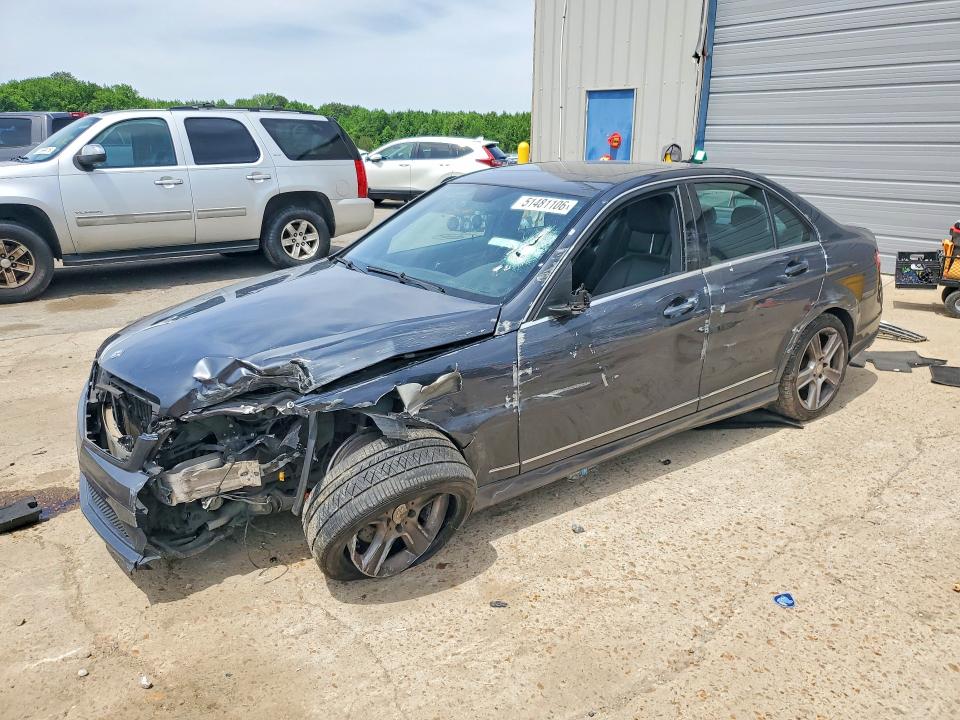2010 Mercedes-benz C მანქანა იყიდება აუქციონზე, vin: WDDGF5EB9AR098355, აუქციონის ნომერი: 55767666