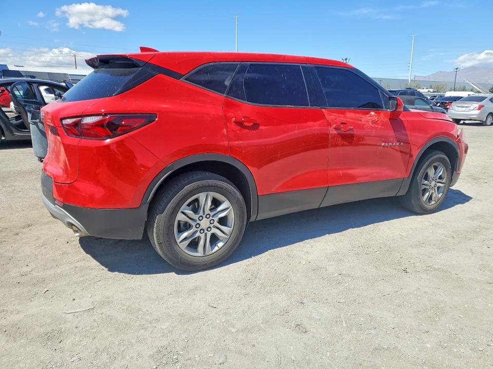 48484746 :رقم المزاد ، 3GNKBCRSXMS516543 vin ، 2021 Chevrolet Blazer مزاد بيع