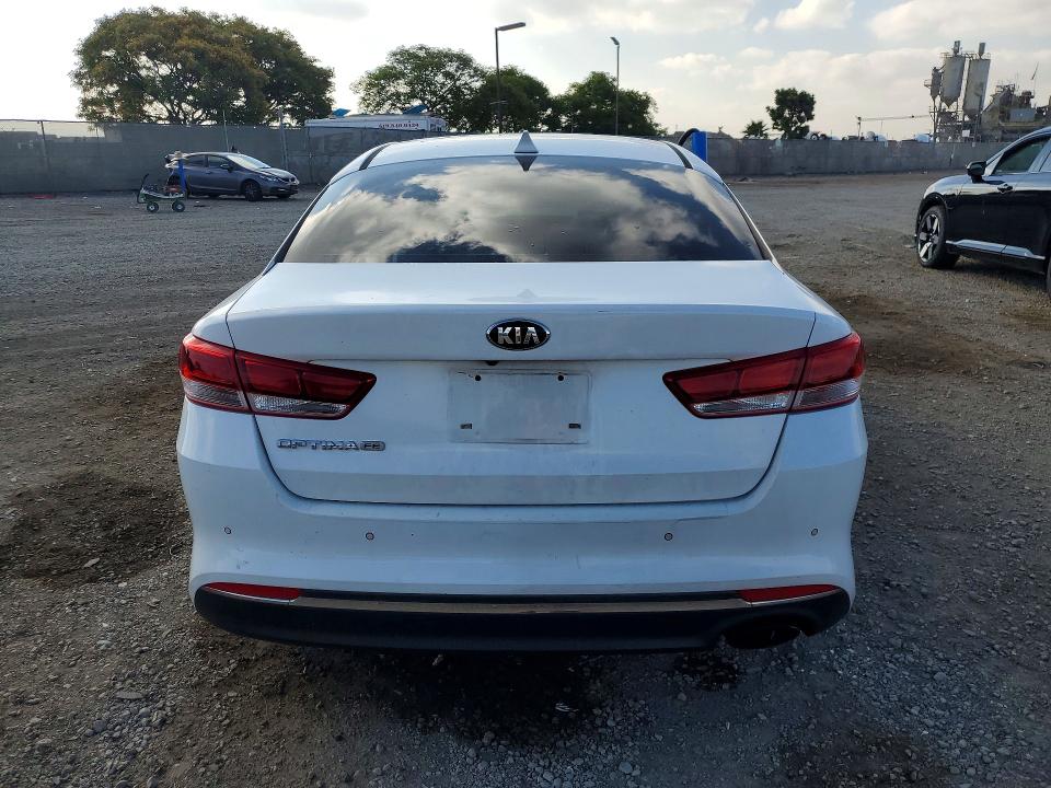 Продажа на аукционе авто 2018 Kia Optima, vin: 5XXGT4L36JG206457, номер лота: 50822056