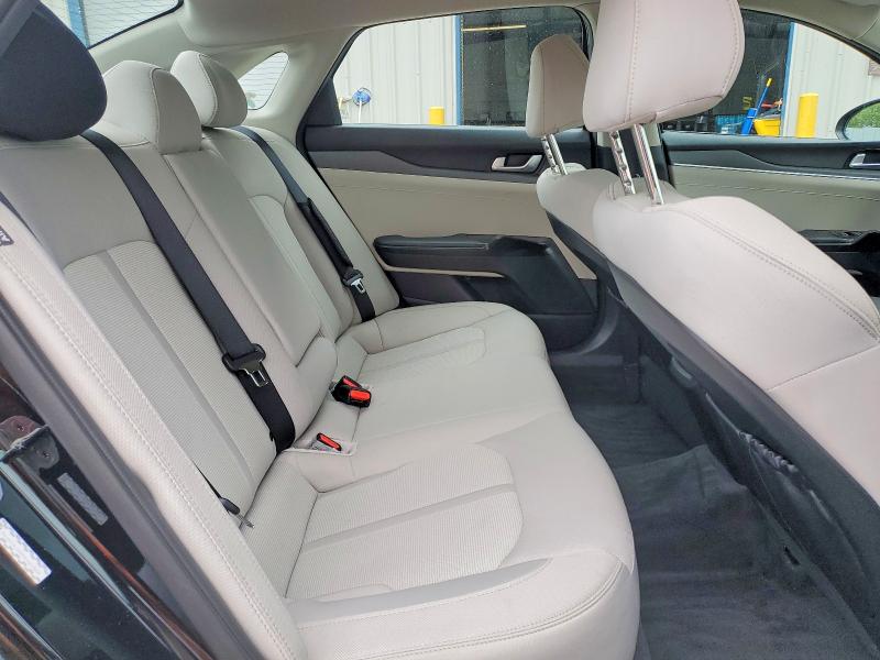 2021 Kia K5 მანქანა იყიდება აუქციონზე, vin: 5XXG14J29MG023428, აუქციონის ნომერი: 48213216