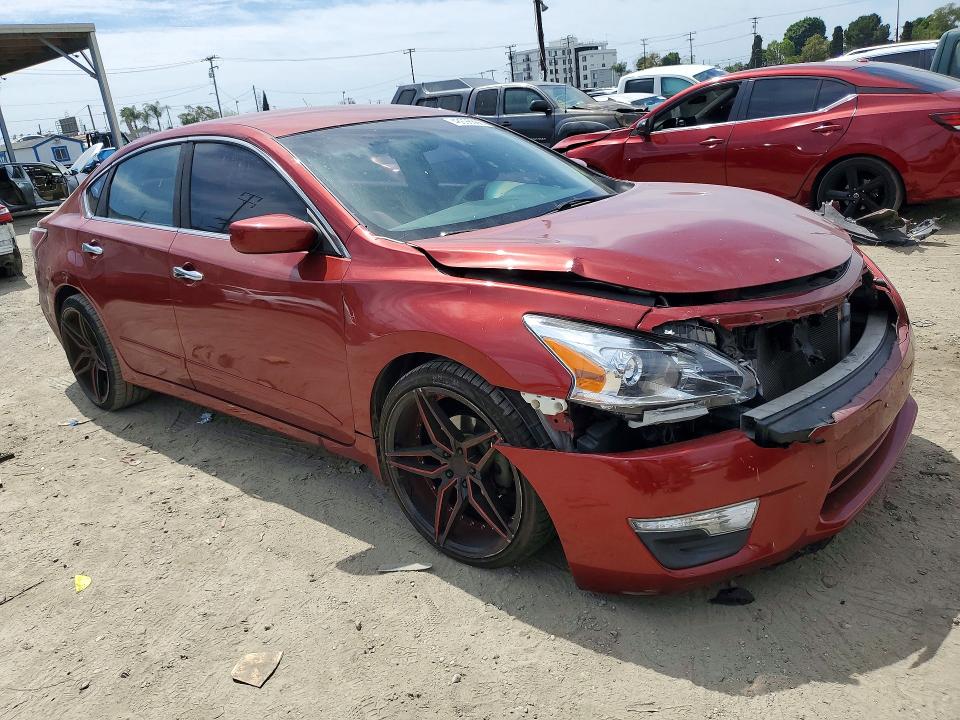 Продаж на аукціоні авто 2015 Nissan Altima, vin: 1N4AL3AP9FN921370, номер лоту: 48698666