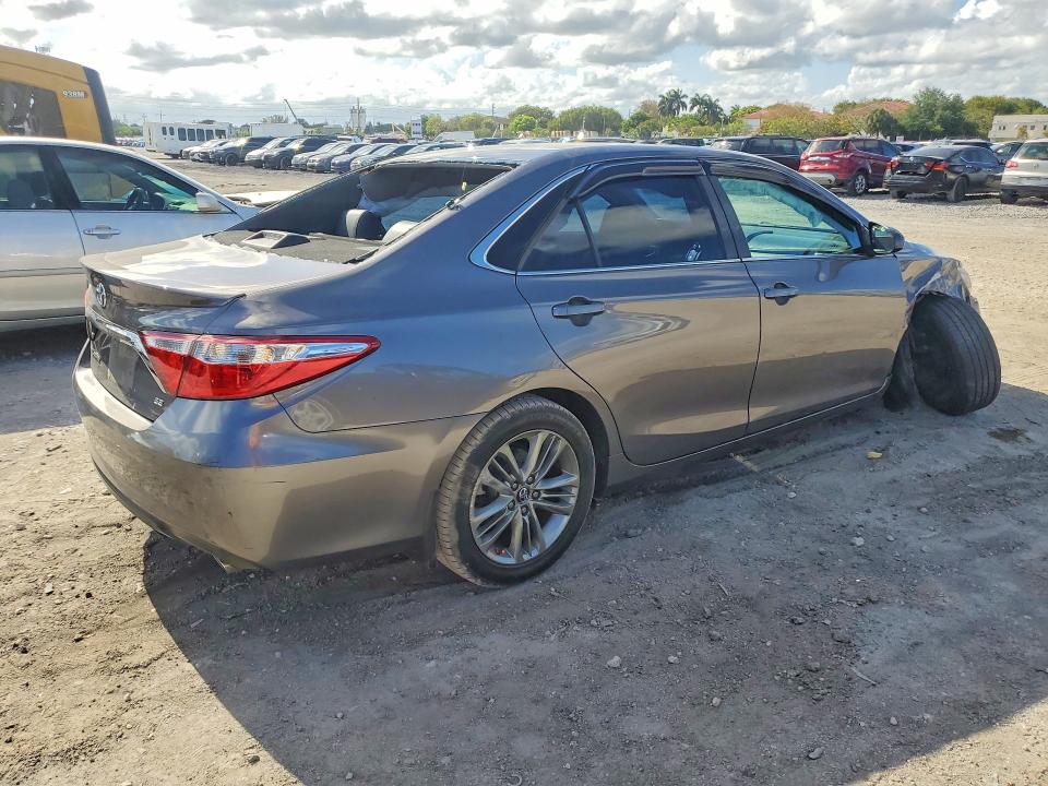 Продаж на аукціоні авто 2017 Toyota Camry, vin: 4T1BF1FKXHU379370, номер лоту: 49956316