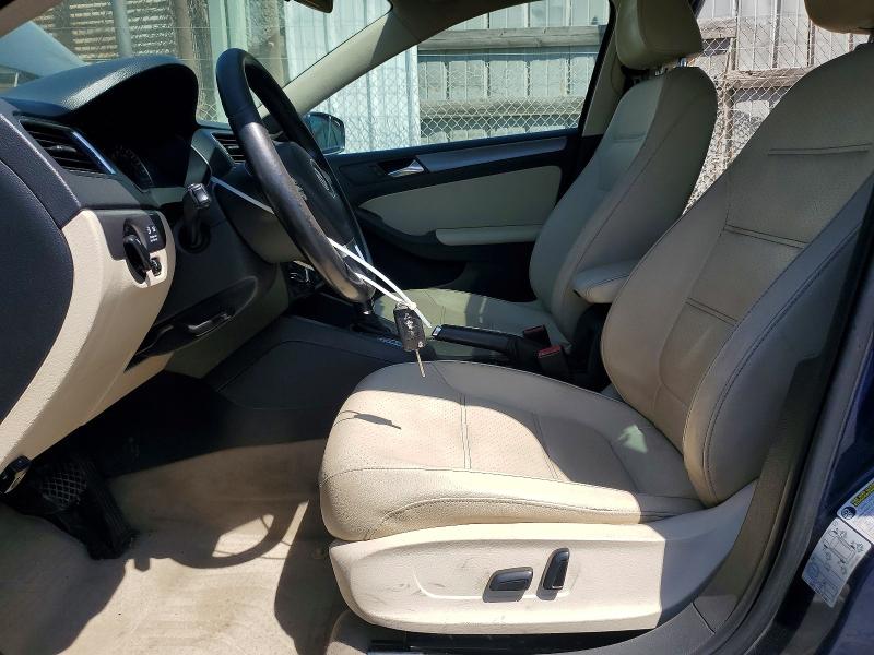 49142676 :رقم المزاد ، 3VWLL7AJ3DM358200 vin ، 2013 Volkswagen Jetta مزاد بيع