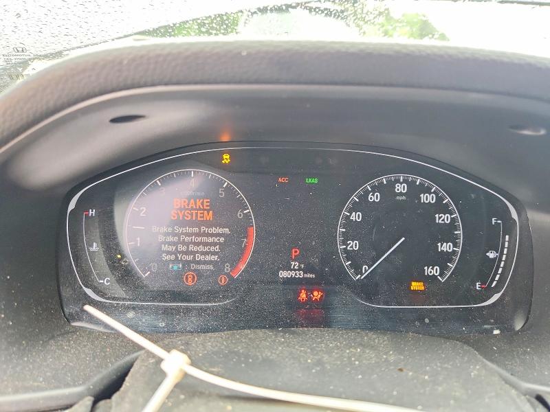 51543356 :رقم المزاد ، 1HGCV1F38JA173252 vin ، 2018 Honda Accord مزاد بيع