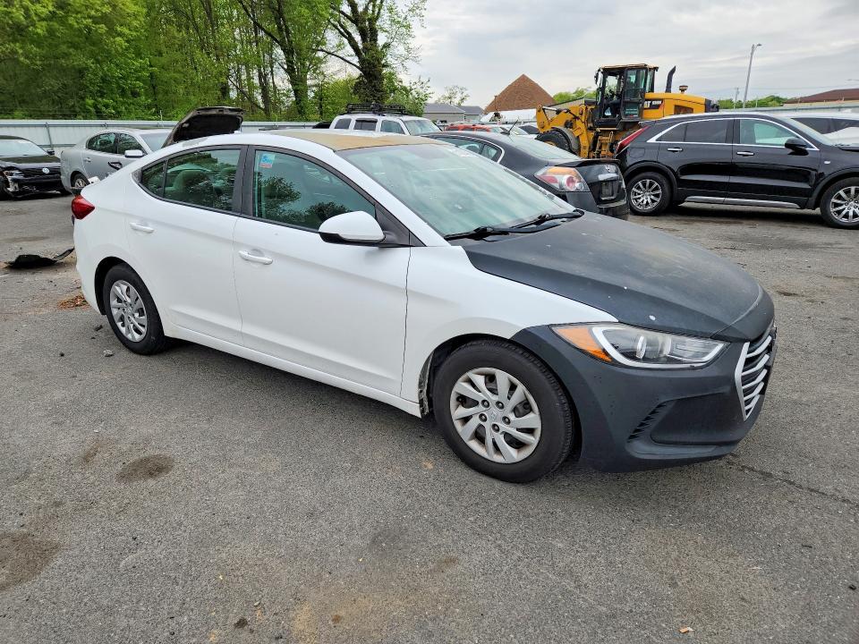 51005016 :رقم المزاد ، 5NPD74LF9HH088775 vin ، 2017 Hyundai Elantra مزاد بيع