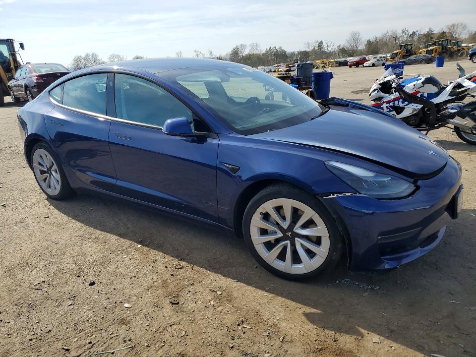 49724946 :رقم المزاد ، 5YJ3E1EB2NF278728 vin ، 2022 Tesla Model 3 مزاد بيع